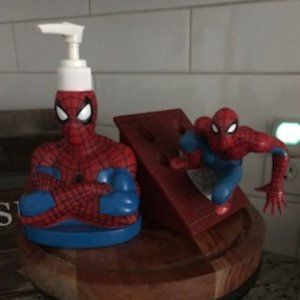 SPIDERMAN FANS and COLLECTORS!!!!  -